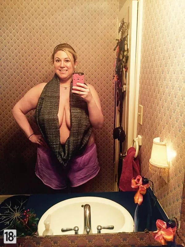 Частные фото пухлой мамочки с большими сиськами